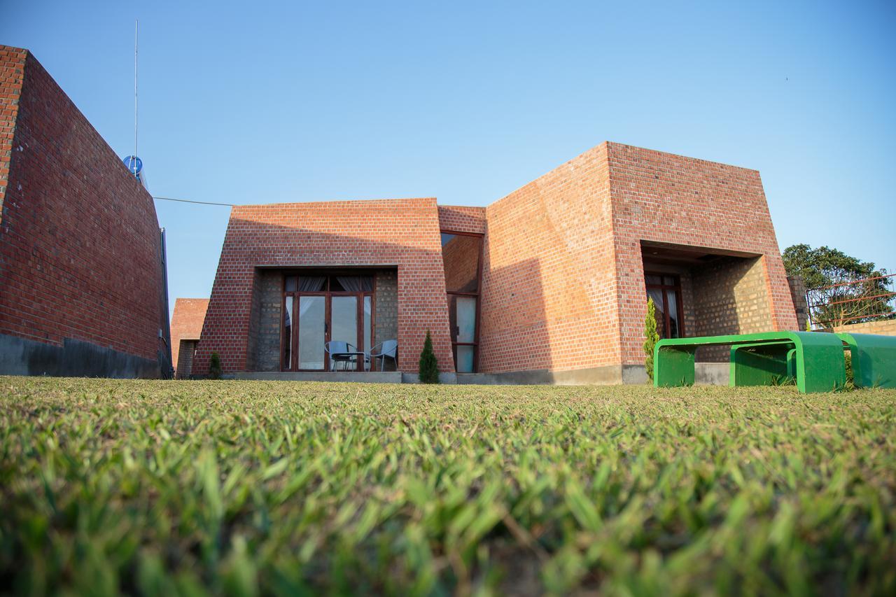 Buvi Lodge Limited Entebbe Exterior foto